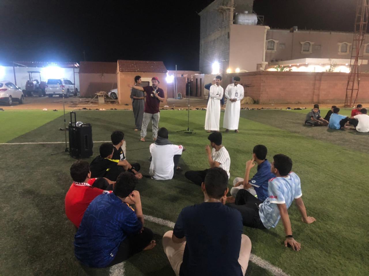 انطلق برنامج قمم الشبابي التابع لجمعية الظبية لموسمه الثاني ببرنامج ( كسر الجمود )